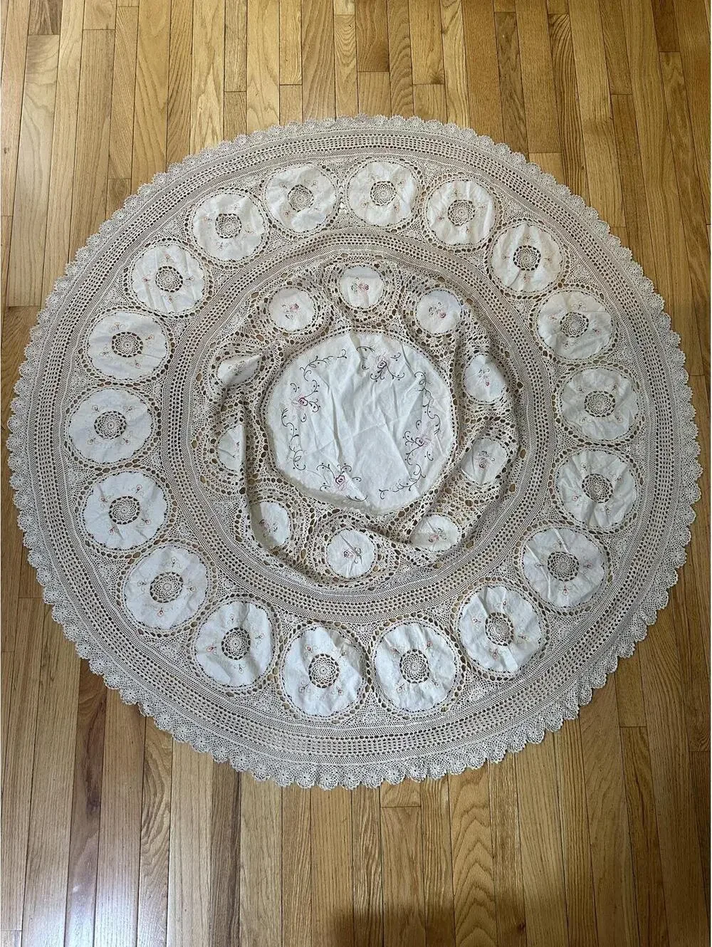 Vintage 61” Round Crochet Lace Embroidered Tablecloth Cottagecore